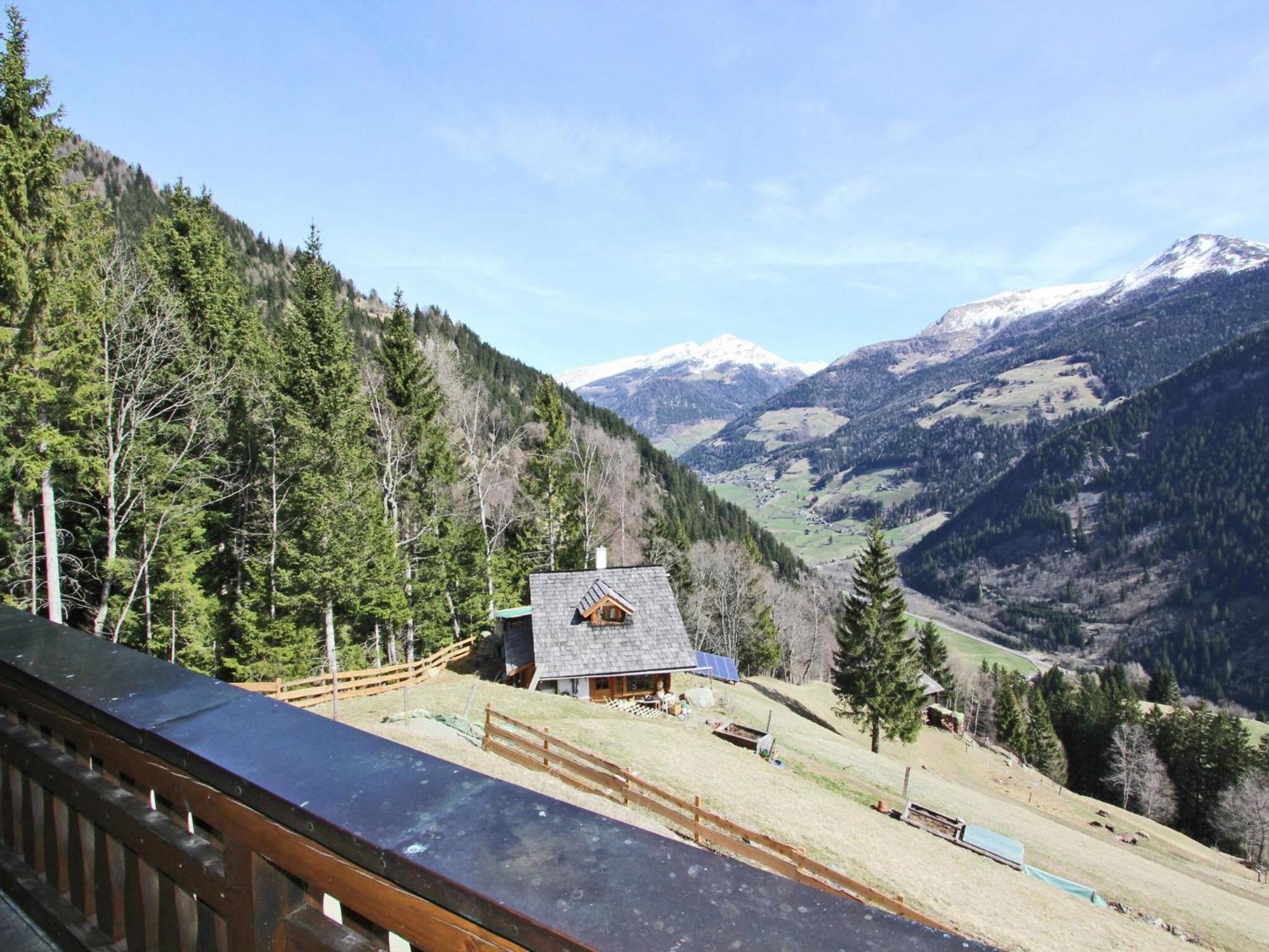 Chalet In Moertschach In Carinthia With Garden エクステリア 写真