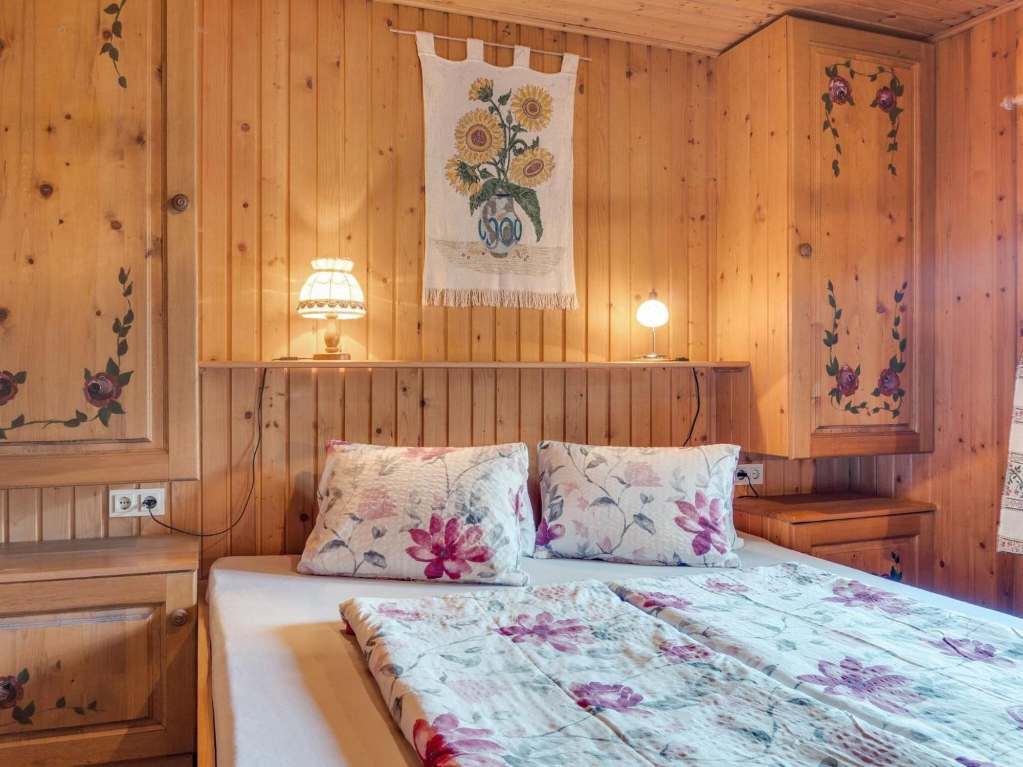 Chalet In Moertschach In Carinthia With Garden エクステリア 写真